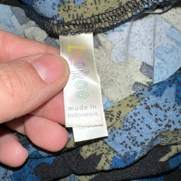 LuLaRoe leggings size tc - Picture 2 of 3